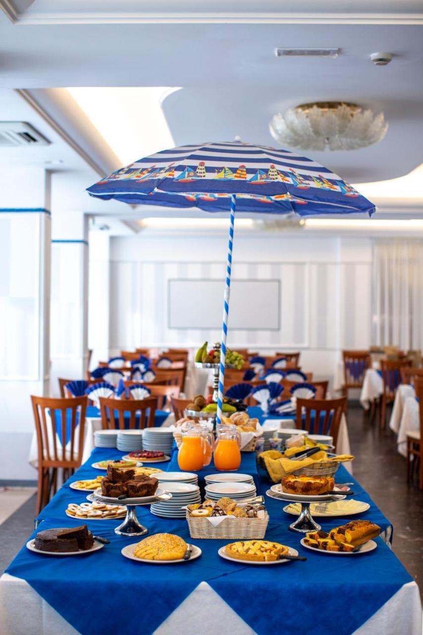 Hotel Holland Rimini Extérieur photo